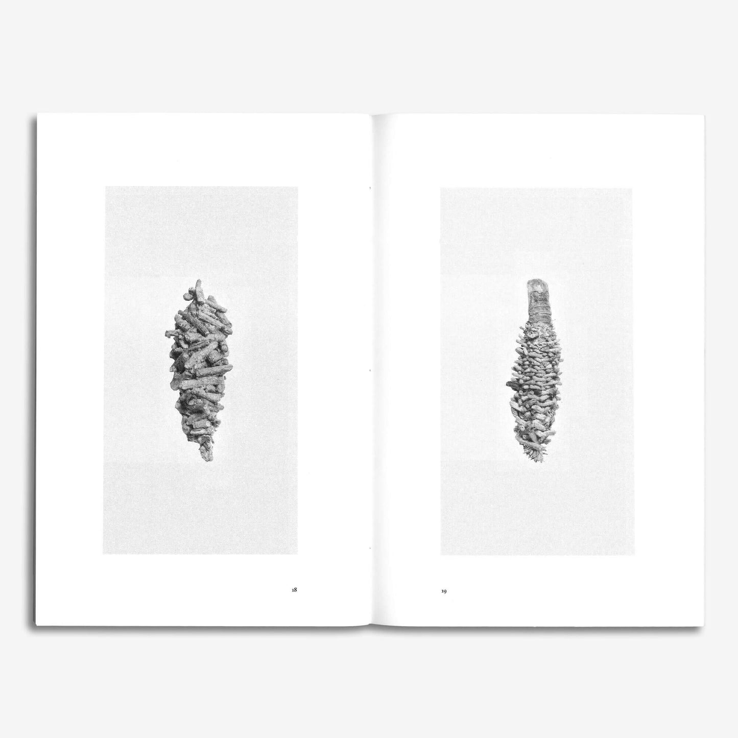 Art Book / Silk Pagodas  (BIENVENUE STUDIOS)